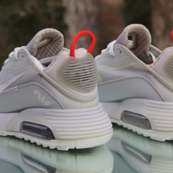 Nike Air Max 2090 Light Smoke Grey Women’s Size 7 - Picture 13 of 15
